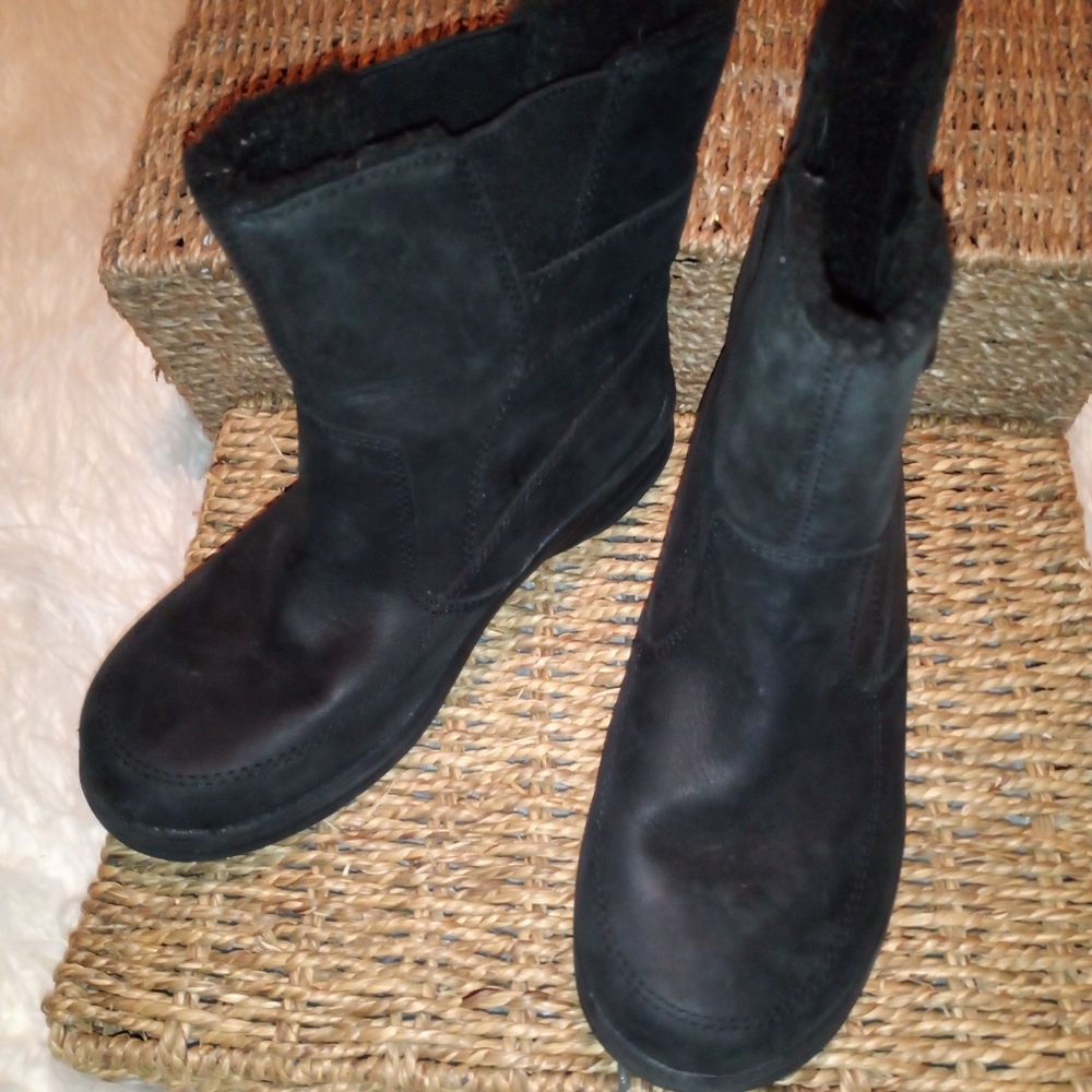 L.L.Bean Tek 2.5 women's North Haven black leather